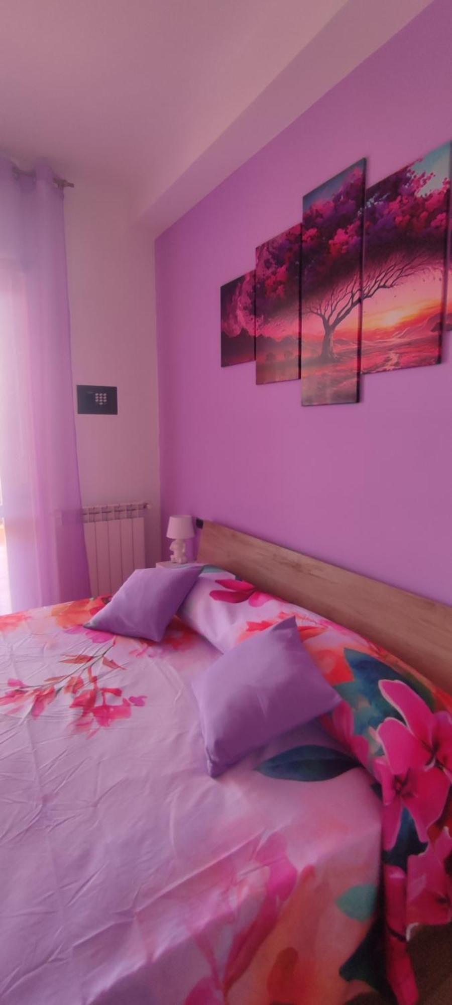 Love Home Apartament Near The Airport フィウミチーノ エクステリア 写真