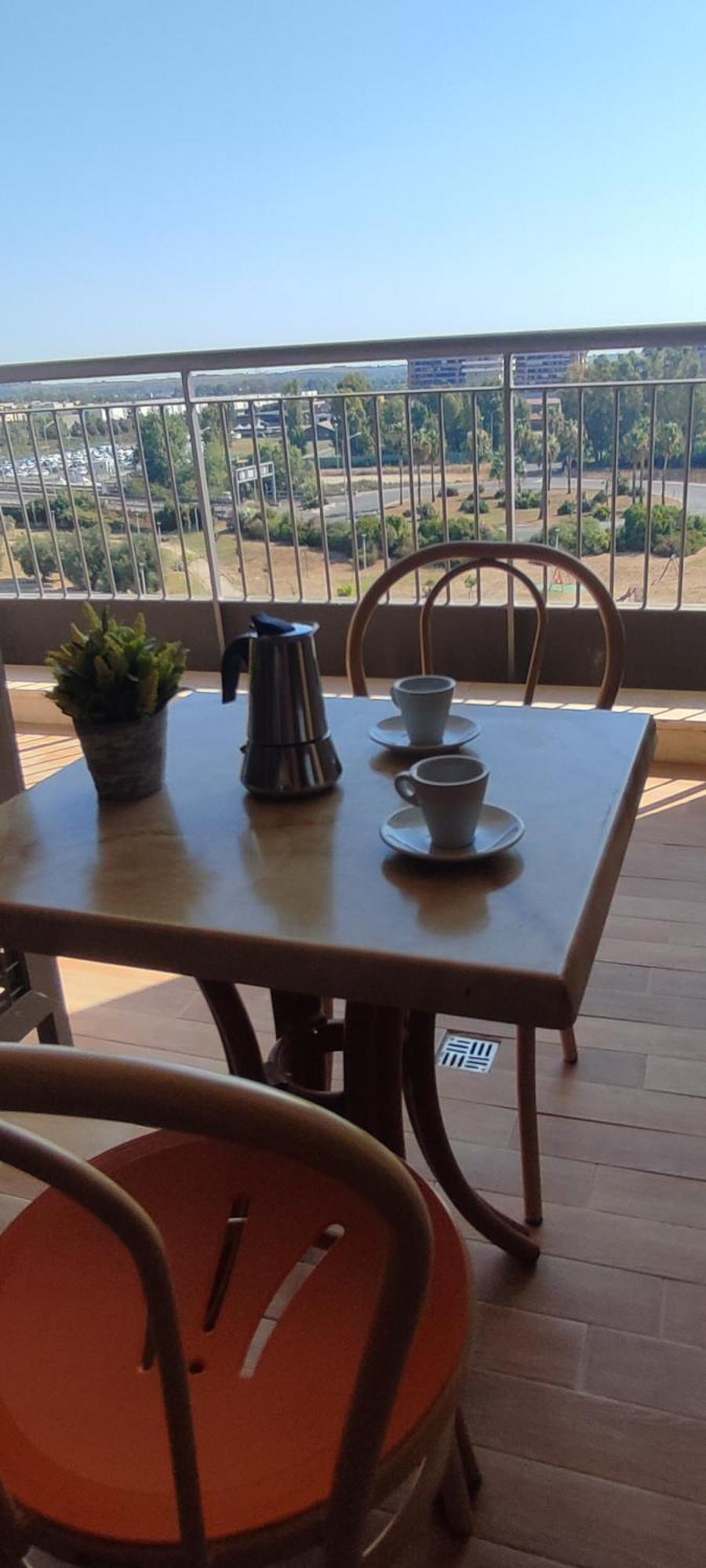 Love Home Apartament Near The Airport フィウミチーノ エクステリア 写真