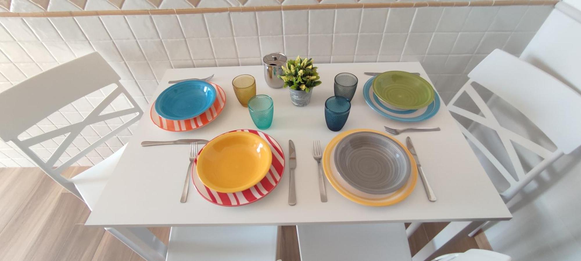 Love Home Apartament Near The Airport フィウミチーノ エクステリア 写真