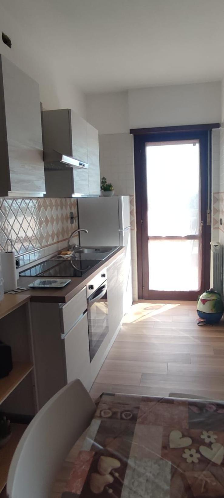 Love Home Apartament Near The Airport フィウミチーノ エクステリア 写真